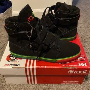 Radii Straight Jacket Men’s 9